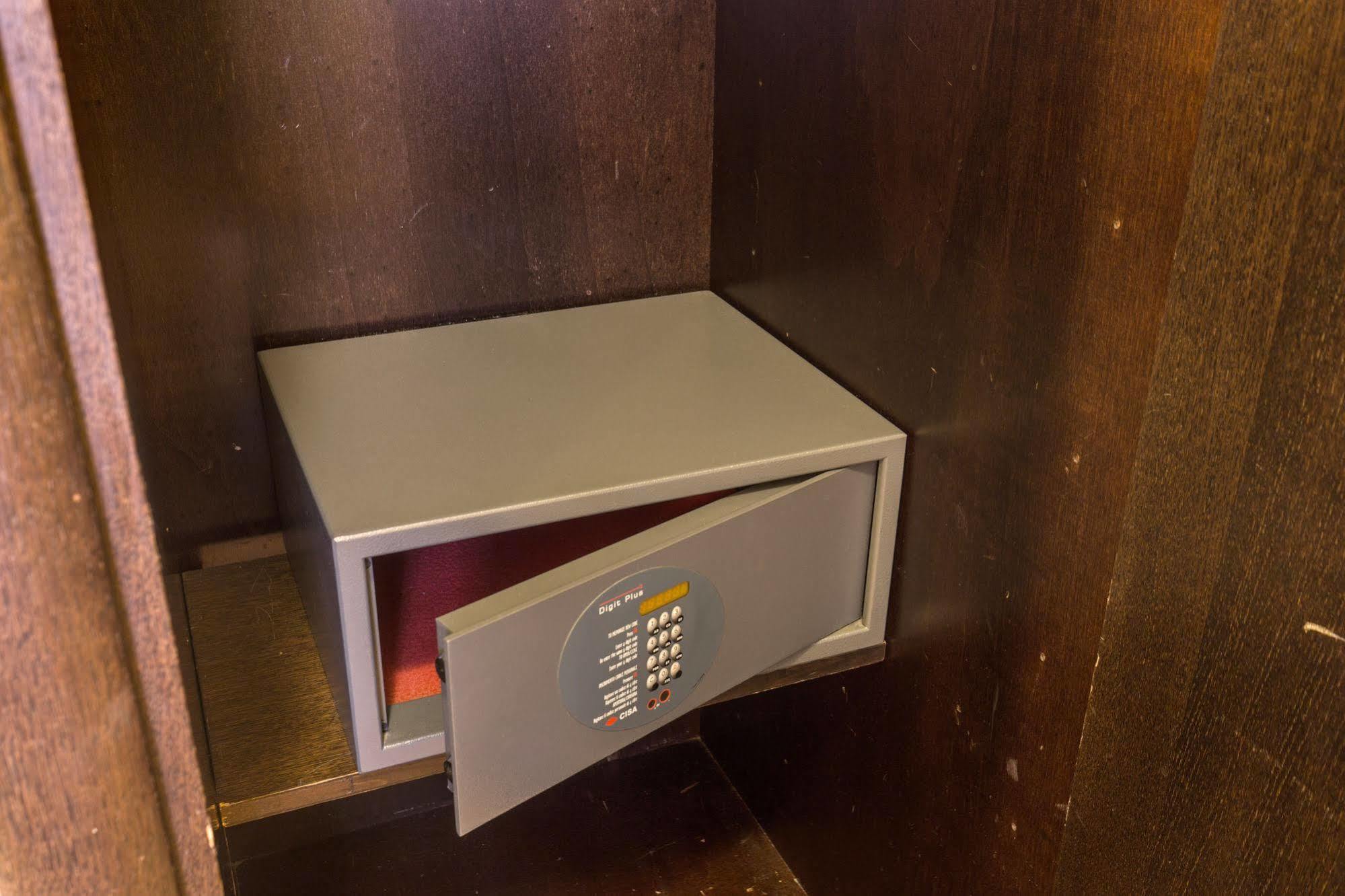 Hotel Everest Inn Rome Buitenkant foto